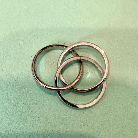 new Mint & Lily silver size 5 Dainty rolling interlocking fidget ring A3 2976 - Picture 3 of 5